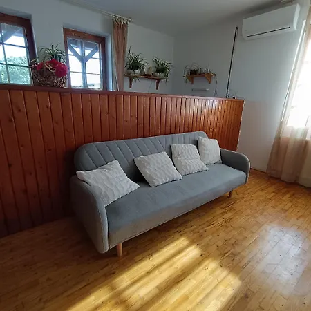Napkelte Vendeghaz * Szegedin
